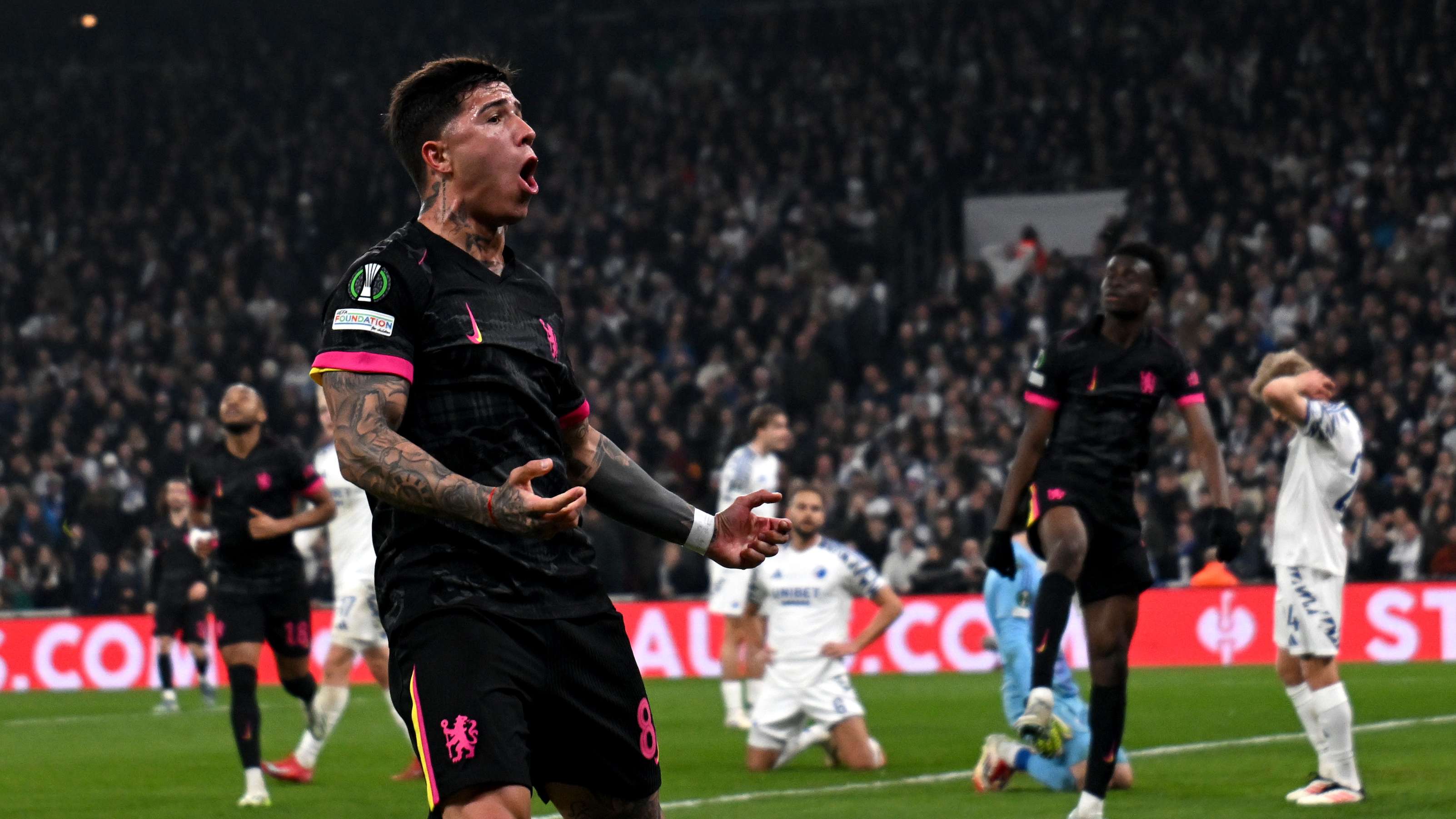 出更多足球 出更多足球